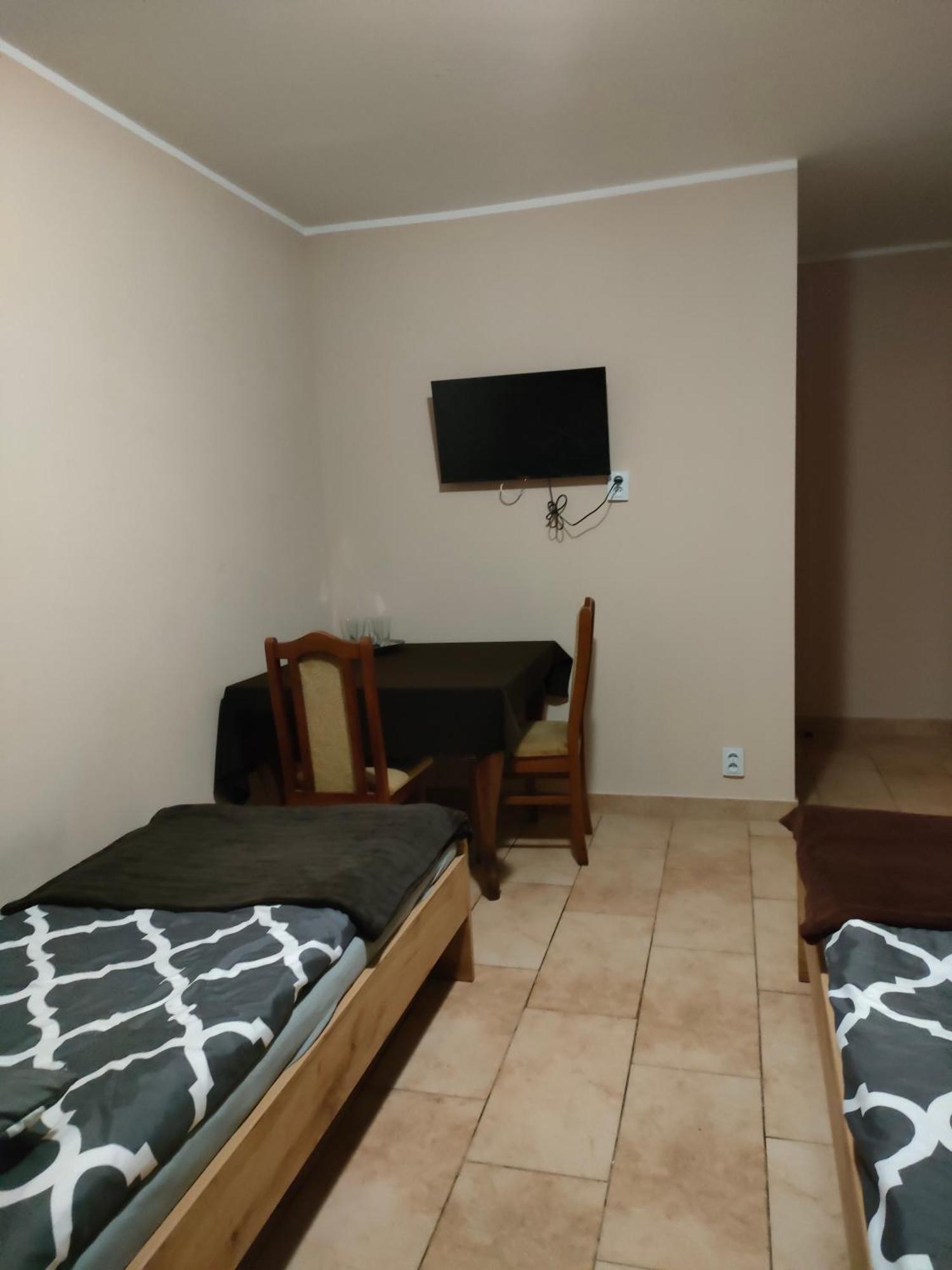 Dworek Zawadzkich Kruszyn  Quarto foto